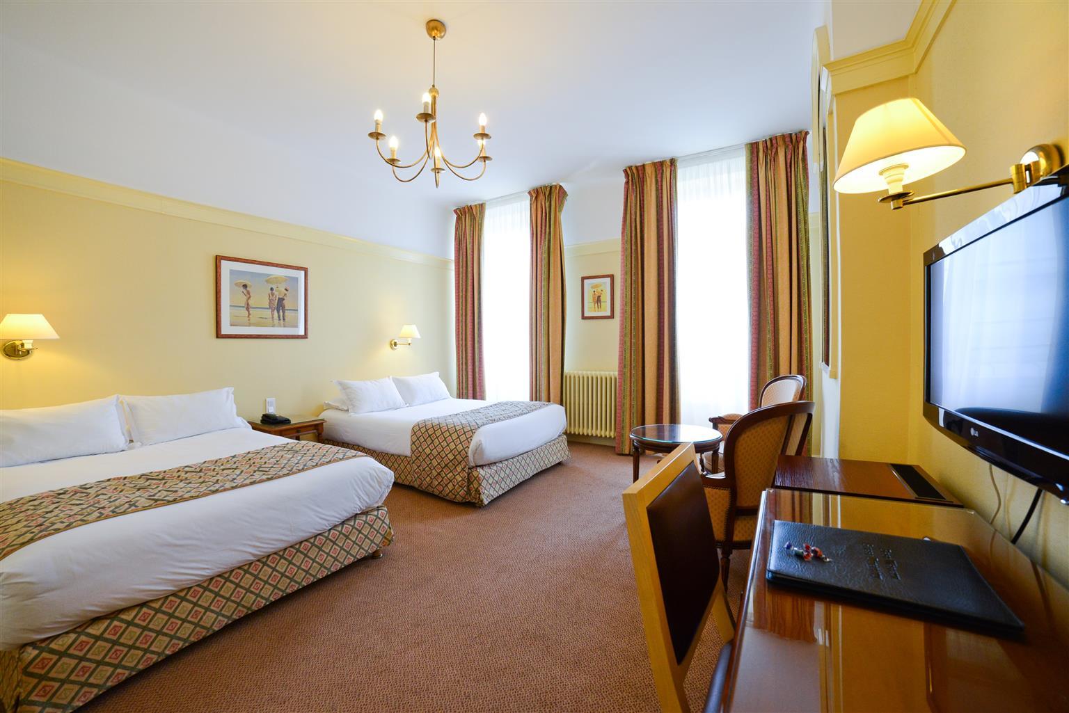 Hotel Mercure Bayonne Centre Le Grand Hotel Ngoại thất bức ảnh